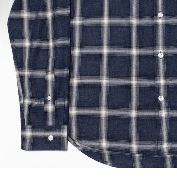 VINCE Navy Plaid Classic Fit Button Down Long Sleeve preppy cotton rayon Size M - Picture 10 of 12